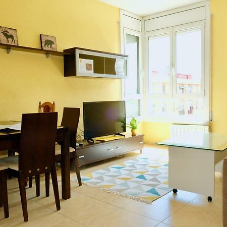 Apartment Port Forum Barcelona Bagian luar foto