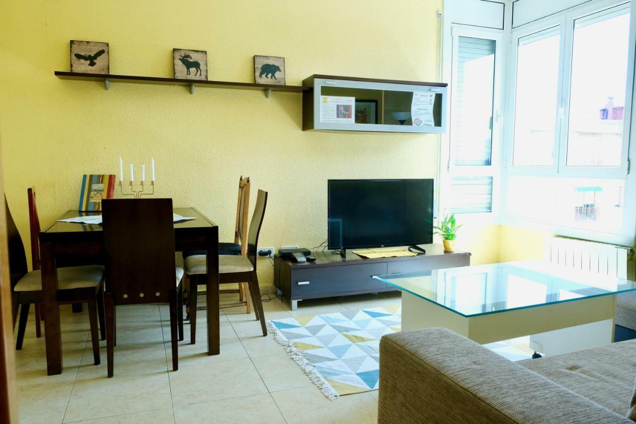 Apartment Port Forum Barcelona Bagian luar foto